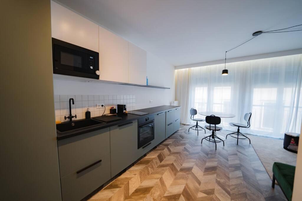 Designer Flat Heart Of The City Budapeszt Zewnętrze zdjęcie